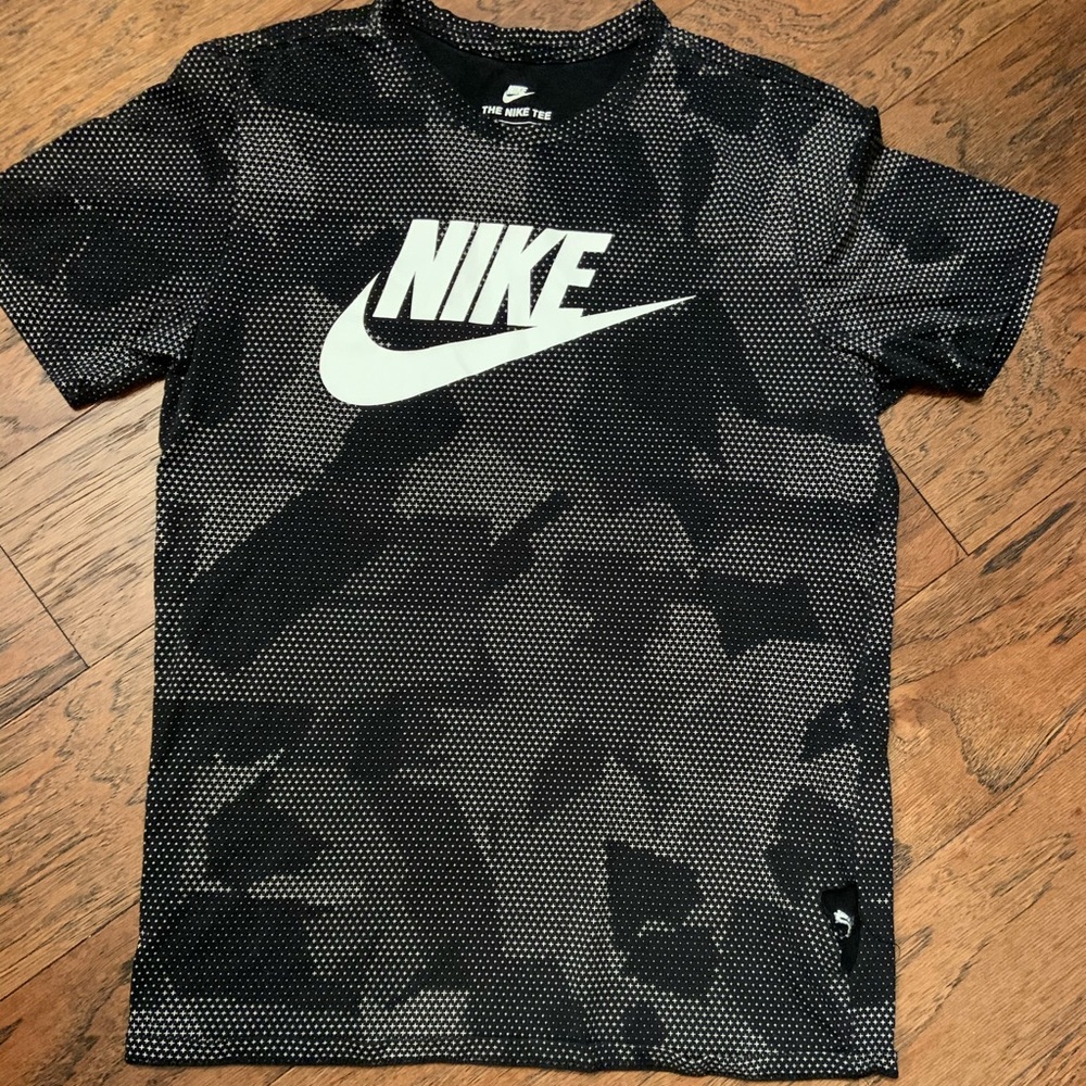 Pattern Nike Shirt